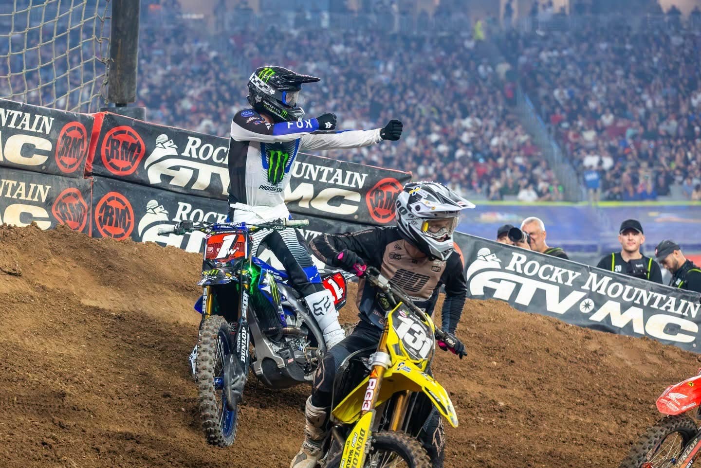 Glendale Results: Ken Roczen Wins, Hunter Lawrence Takes Red Plate