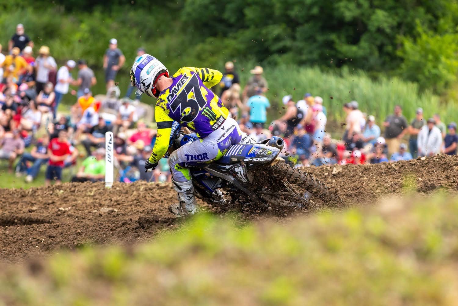 Watch: Anaheim 2 Supercross 450 TWMX Highlights | Jett Lawrence