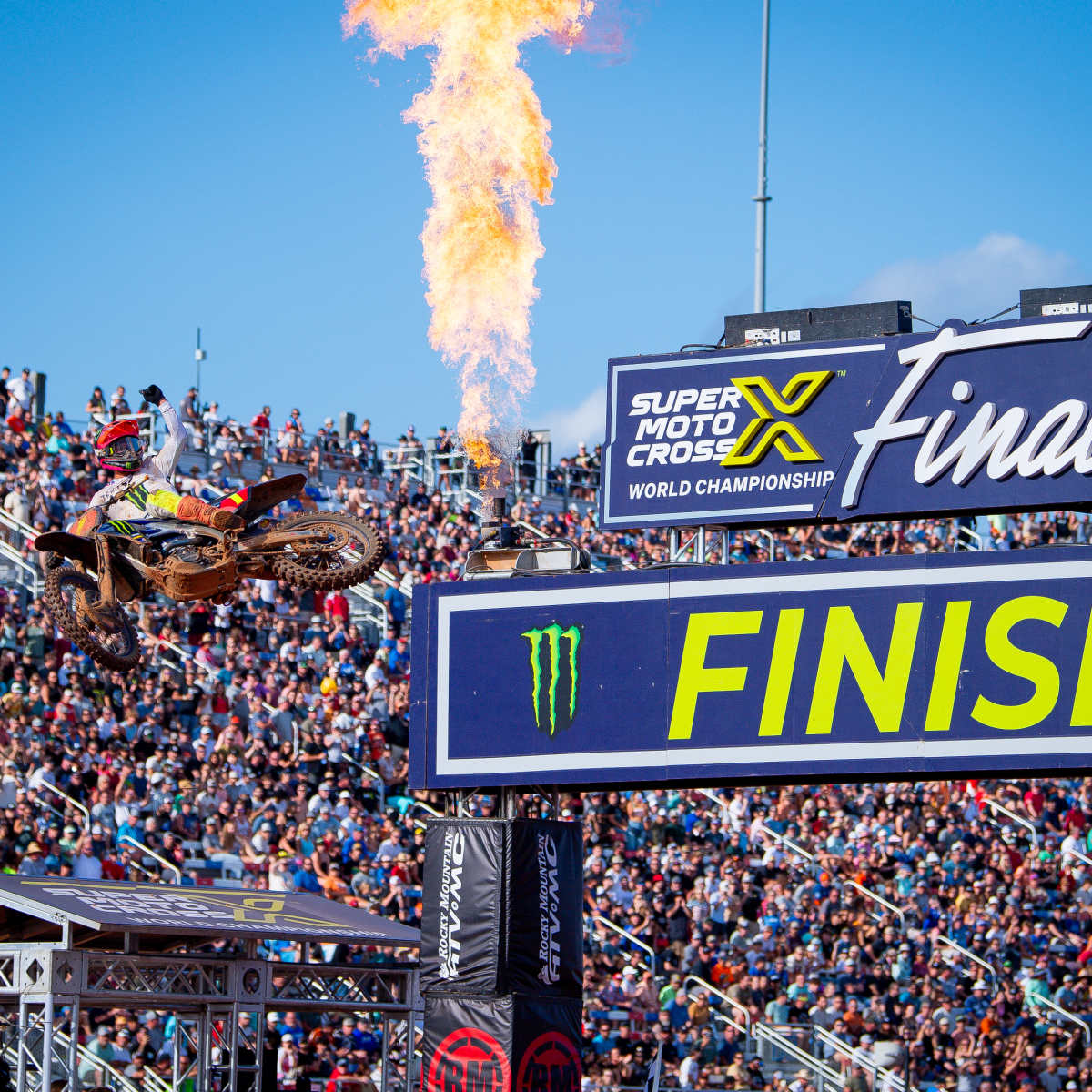 【保障できる】 Race Report: Jett Lawrence and Haiden Deegan Claim Victory デュエルマスターズ