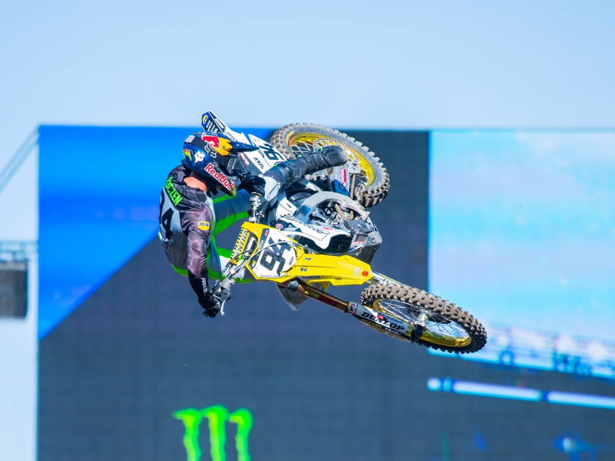 【ken】 Ken Roczen Returns at Unadilla on RM-Z450, Ironman on RM