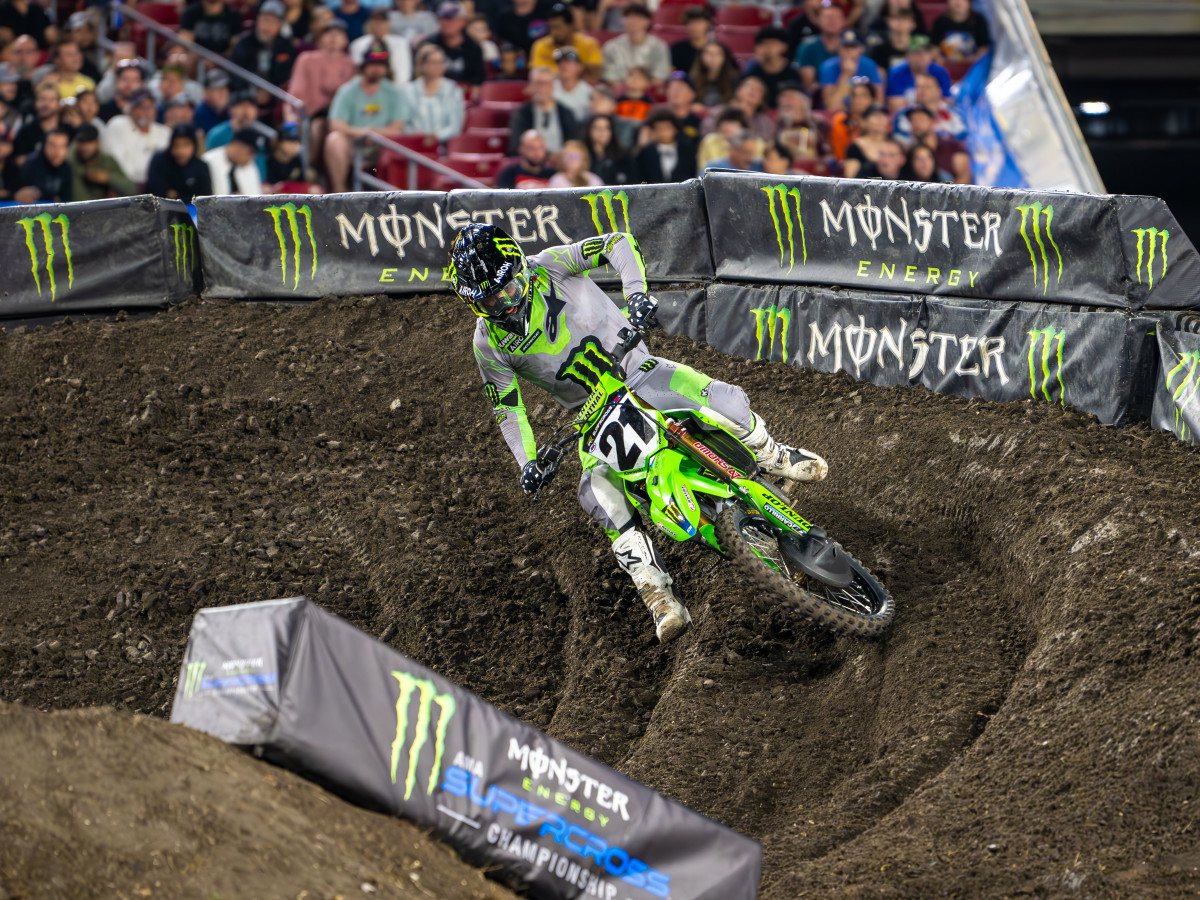 マシソン Monster Energy's Jason Anderson wins a supercross 450 main event