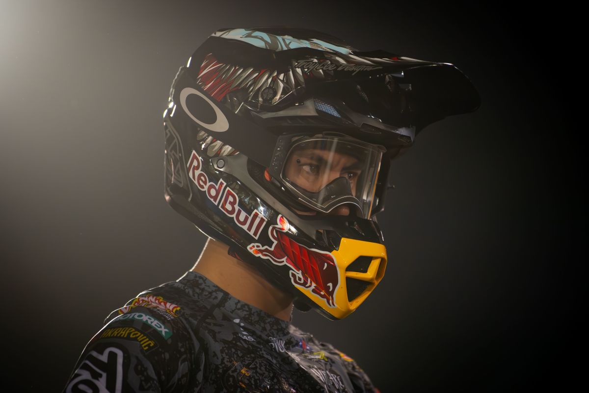 Pierce Brown Earns Maiden Win at 250SMX Finale Las Vegas - Motocross